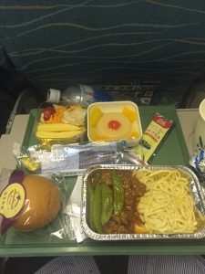 パキスタン出張。PIAパキスタン航空の機内食（夕食）