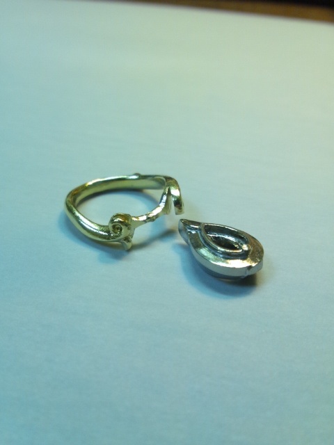 エシカルダイヤモンドの婚約指輪（オーダーメイド品）シャンパンゴールド×プラチナ メイキング写真2