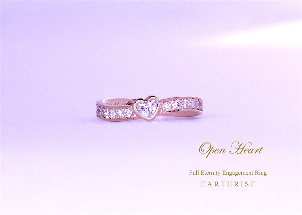 ハートシェイプダイヤモンドのエタニティリング（婚約指輪）オーダーメイド