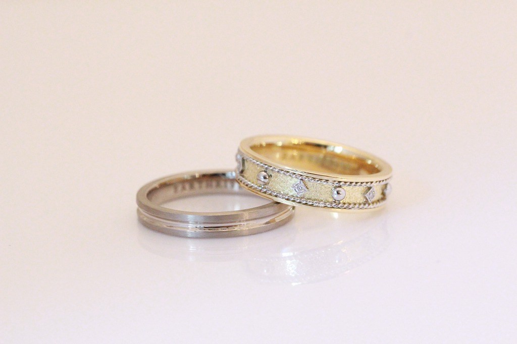 エシカルジュエリー〔古代オリエント〕デザインの結婚指輪