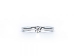 お客さまの声・婚約指輪・百合・ダイヤモンド0.1カラット・エコプラチナ