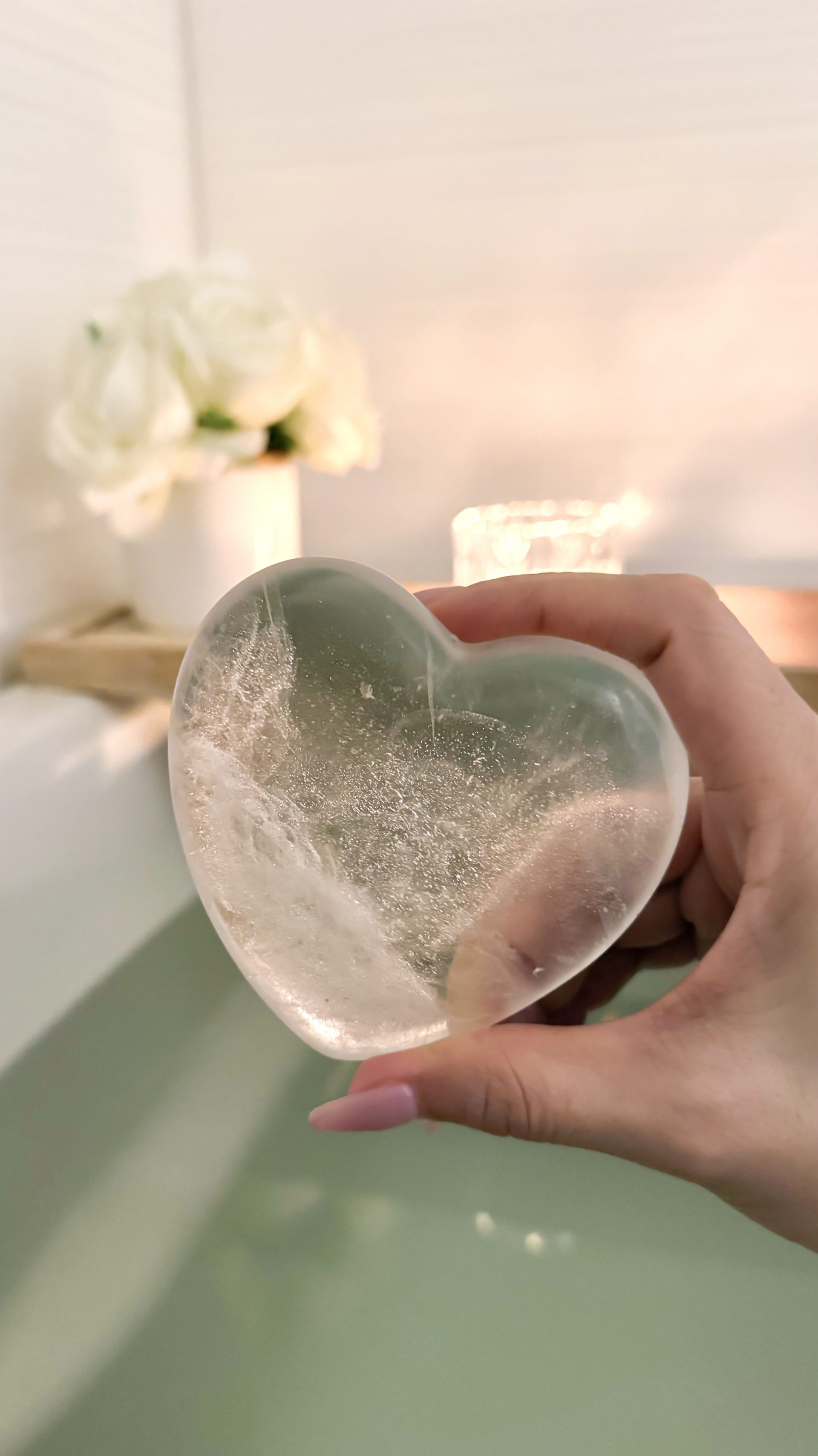 【HOME】ハートシェイプ・パームストーン L （アイリスクォーツ）バスタイムのイメージ